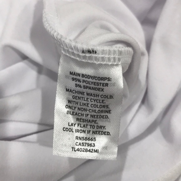 Leith Off the Shoulder Ruffle Bodysuit - Picture 5 of 7